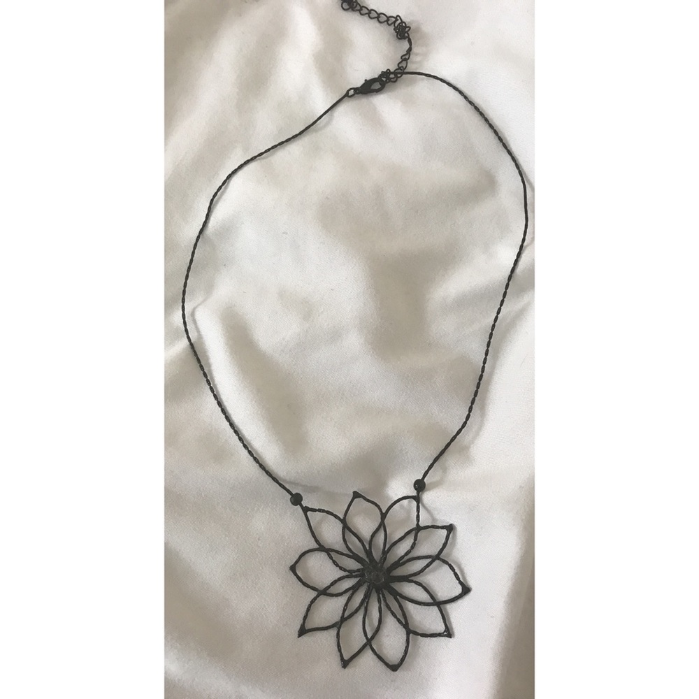Black Lotus Flower Necklace - Picture 2 of 2